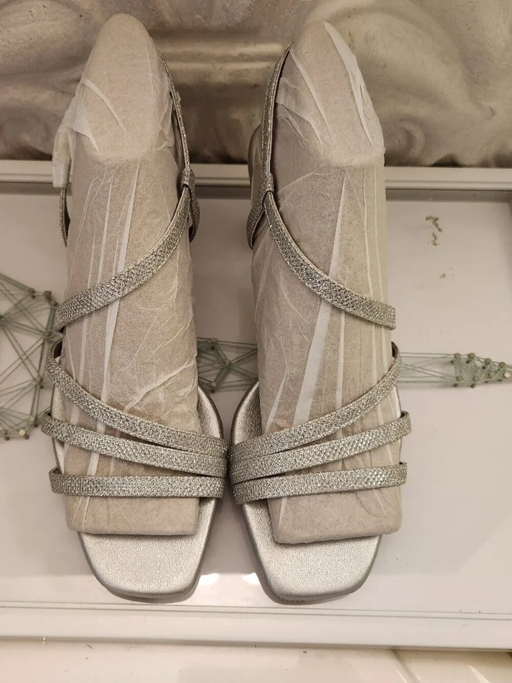 Naturalizer "Galaxy" Silver Sparkle Heeled Sandals. NIB. Size 10 Wide - Picture 8 of 14